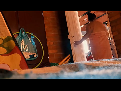 ❤️ ဦးလေး က ကျွန်မကို ရေချိုးခန်းထဲ လိုက်သွား ပြီး ရေချိုးရင်းနဲ့ နမ်းတယ်။ ❤ Fucking video  မှာ porn my.mrpornogratis.ru ❌❤